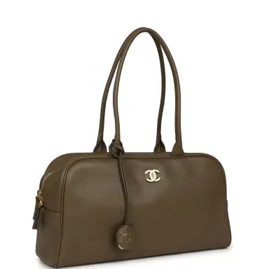 Chanel Chanel Large "Perfect Bowling" Bag Dark Khaki Calfskin Gold Hardware | Thumbnail 2 Chanel Chanel Large "Perfect Bowling" Bag Dark Khaki Calfskin Gold Hardware | Thumbnail 2