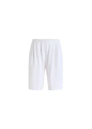 Khaite Poppy Short In White | Thumbnail 1