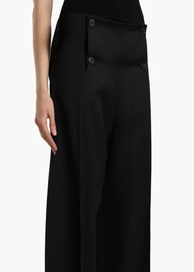 Khaite Ila Pant In Black | Thumbnail 5
