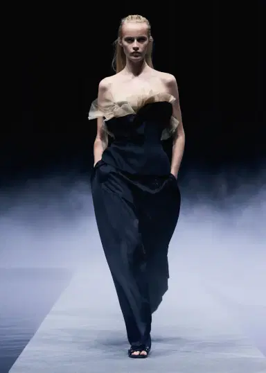 Khaite Ila Pant In Black | Thumbnail 7