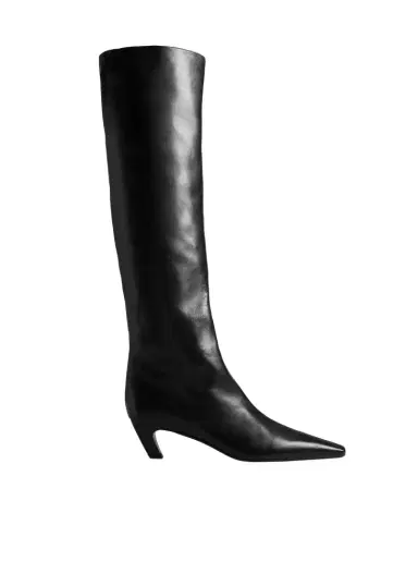 Khaite Davis Boot In Black Leather | Thumbnail 1 Khaite Davis Boot In Black Leather | Thumbnail 1
