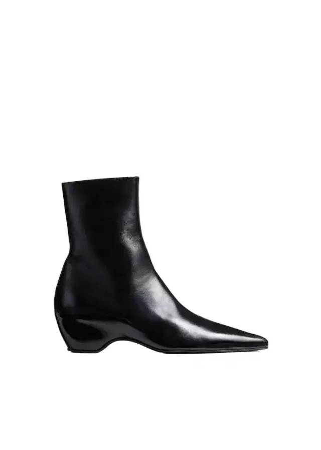 Khaite Sybil Ankle Boot In Black Glazed Leather