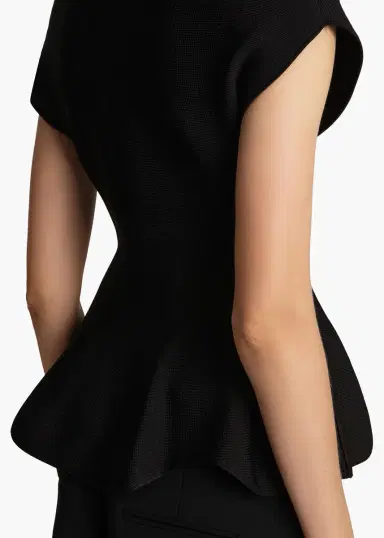 Khaite Andra Top In Black | Thumbnail 6