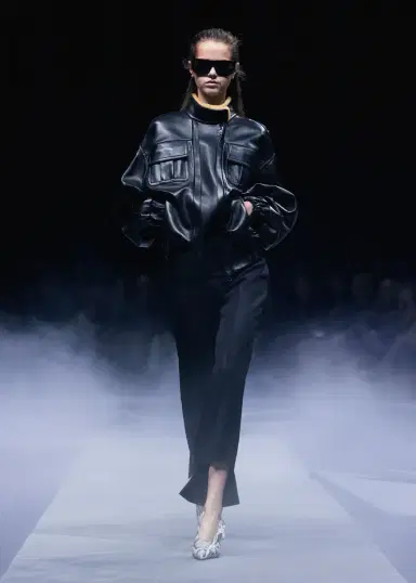 Khaite Malone Jacket In Black Leather With Shearling Collar | Thumbnail 7 Khaite Malone Jacket In Black Leather With Shearling Collar | Thumbnail 7