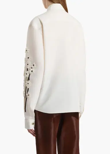 Khaite Argo Top In Natural With Floral Embroidery | Thumbnail 4 Khaite Argo Top In Natural With Floral Embroidery | Thumbnail 4