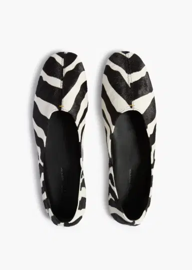 Khaite Jane Flat In Zebra Print Haircalf | Thumbnail 3