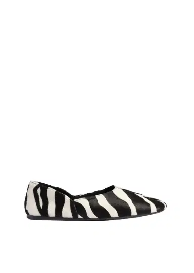 Khaite Jane Flat In Zebra Print Haircalf | Thumbnail 1