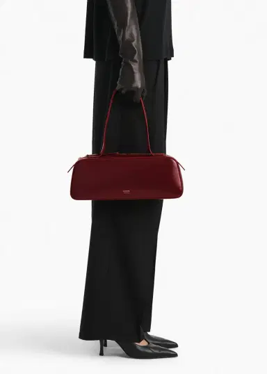 Khaite Simona Shoulder Bag In Oxblood Crackle Patent Leather | Thumbnail 5