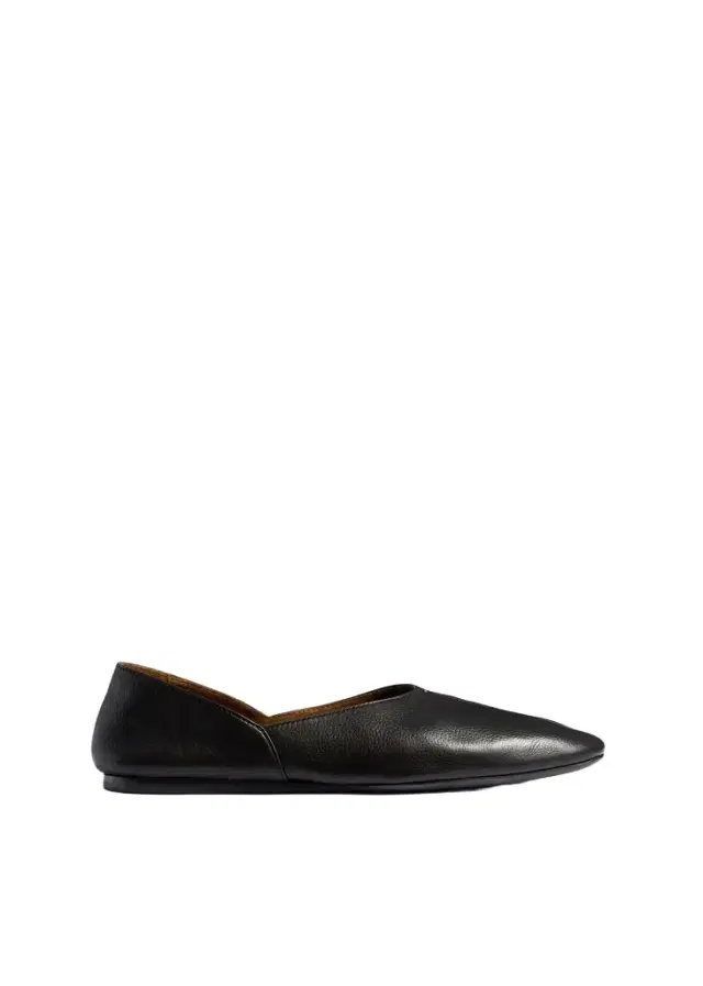 Khaite Jane Flat In Black Leather