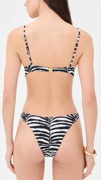 ViX Paula Hermanny Nuala Brazilian One Piece | Thumbnail 3