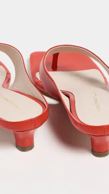 INTENTIONALLY BLANK Year Ahead Sandals Candy 9 | Thumbnail 4