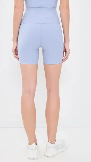 Beyond Yoga Spacedye Keep Pace Biker Shorts Pastel Periwinkle Heather | Thumbnail 3
