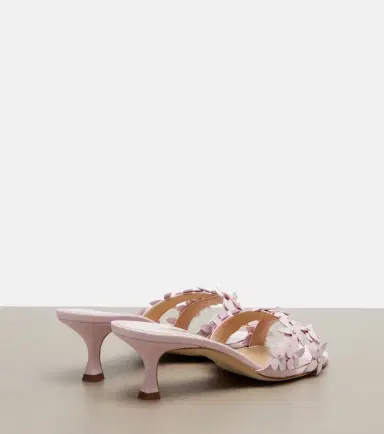 Manolo Blahnik Anista floral-appliqué leather mules | Thumbnail 2