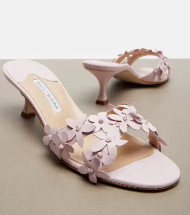 Manolo Blahnik Anista floral-appliqué leather mules | Thumbnail 4