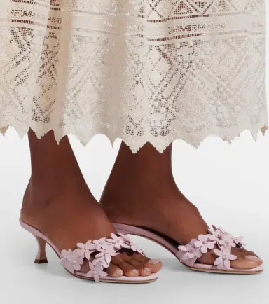 Manolo Blahnik Anista floral-appliqué leather mules | Thumbnail 6