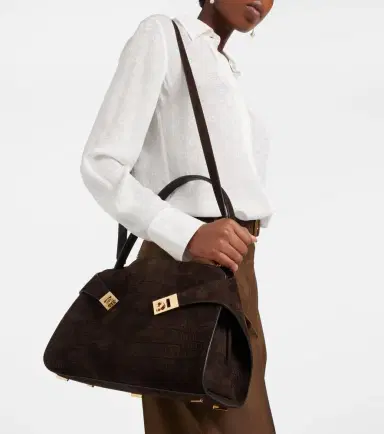 Ferragamo Hug Small suede shoulder bag | Thumbnail 4