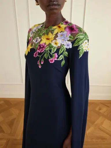 Oscar de la Renta Cape-effect Floral-embroidered Silk-blend Georgette Gown | Thumbnail 4