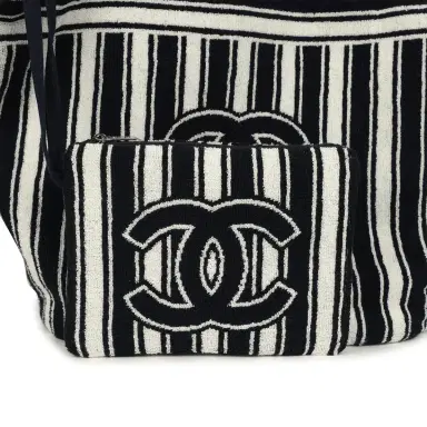 Chanel Chanel CC Striped Beach Tote Bag & Towel Set Navy Blue and White Terry Silver Hardware | Thumbnail 8 Chanel Chanel CC Striped Beach Tote Bag & Towel Set Navy Blue and White Terry Silver Hardware | Thumbnail 8