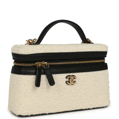 Chanel Chanel Coco Beach Top Handle Long Vanity Case with Chain Ecru Tweed and Black Calfskin Gold Hardware | Thumbnail 2 Chanel Chanel Coco Beach Top Handle Long Vanity Case with Chain Ecru Tweed and Black Calfskin Gold Hardware | Thumbnail 2