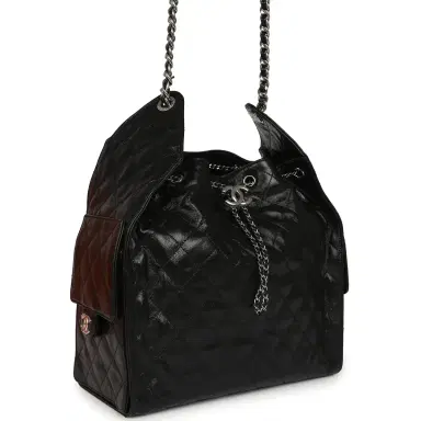 Chanel Chanel Medium 25 Hobo Bag Black Shiny Crumpled Calfskin Mixed Silver Hardware | Thumbnail 2 Chanel Chanel Medium 25 Hobo Bag Black Shiny Crumpled Calfskin Mixed Silver Hardware | Thumbnail 2