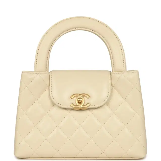 Chanel Small Kelly Shopper Light Beige Shiny Aged Calfskin Brushed Gold Hardware
