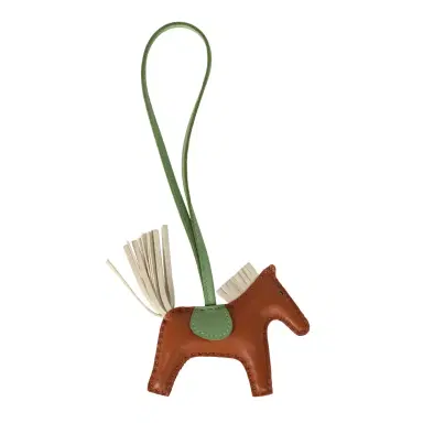 HERMÈS Hermes Rodeo Bag Charm PM Gold, Craie, Vert Criquet Milo Lambskin | Thumbnail 2 HERMÈS Hermes Rodeo Bag Charm PM Gold, Craie, Vert Criquet Milo Lambskin | Thumbnail 2