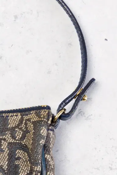 FWRD Renew Dior Diorissimo Saddle Pochette Shoulder Bag | Thumbnail 7 FWRD Renew Dior Diorissimo Saddle Pochette Shoulder Bag | Thumbnail 7