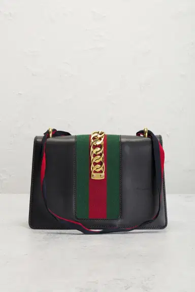 Gucci Sylvie Shoulder Bag | Thumbnail 3