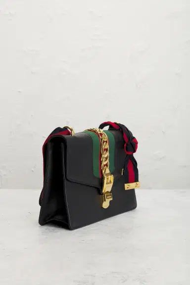 Gucci Sylvie Shoulder Bag | Thumbnail 4