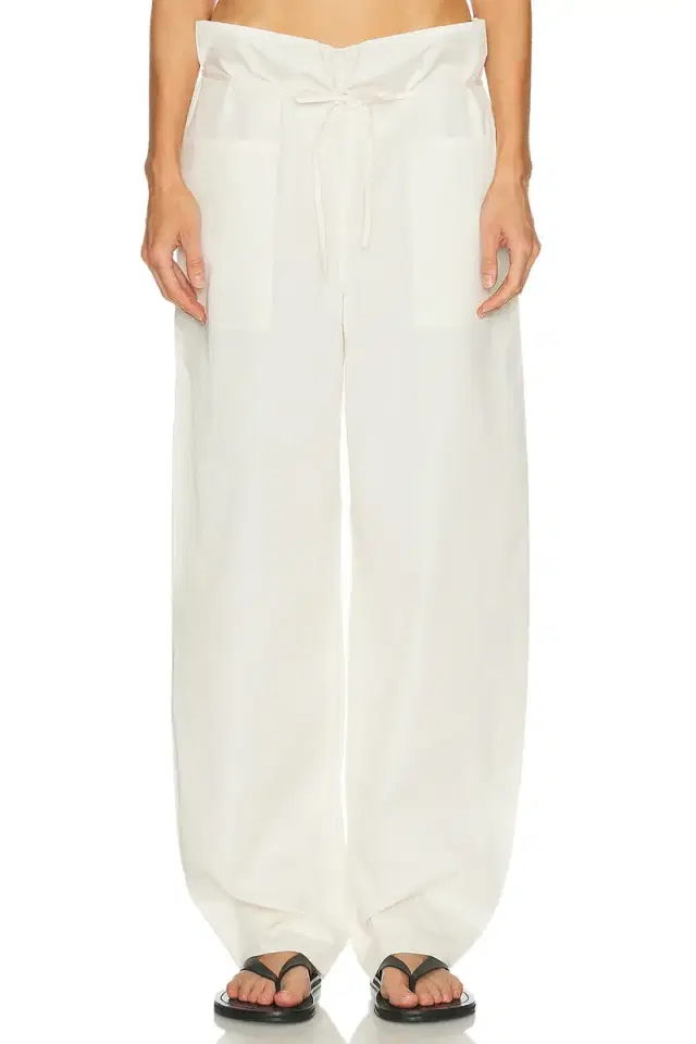 Syra Pant