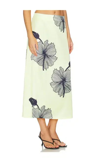 OperaSPORT Lone Skirt | Thumbnail 2
