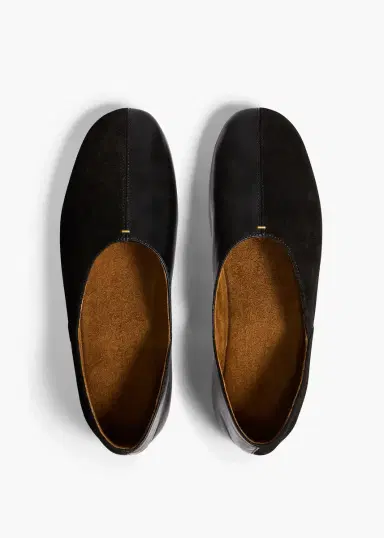 Khaite Jane Flat In Black Sude And Glazed Leather | Thumbnail 3