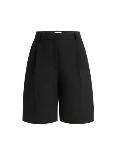 Khaite Auggie Short In Black Wool | Thumbnail 1 Khaite Auggie Short In Black Wool | Thumbnail 1
