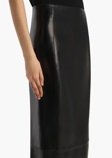 Khaite Lyle Skirt In Black Leather | Thumbnail 5