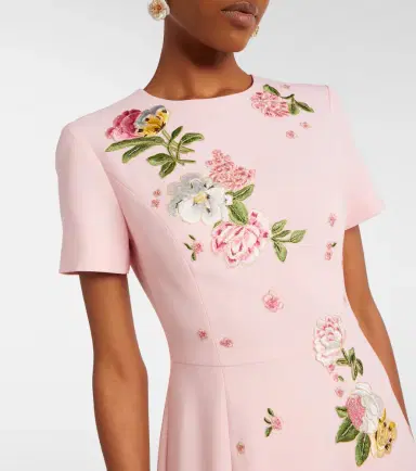 Carolina Herrera Floral embroidered crêpe gown | Thumbnail 4
