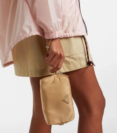 Prada Re-Nylon Small pouch | Thumbnail 6