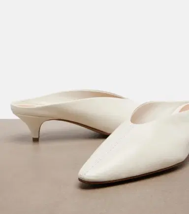 Bottega Veneta Vesta leather mules | Thumbnail 2