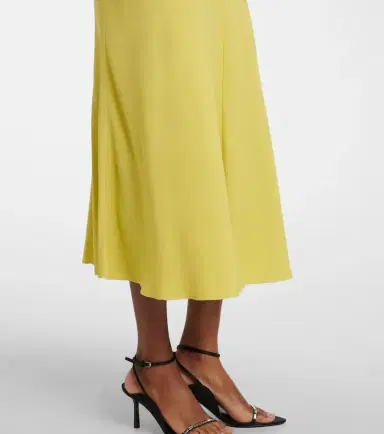 Victoria Beckham Bela gathered crêpe satin midi dress | Thumbnail 4
