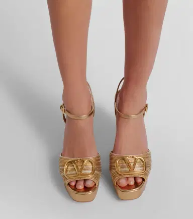Valentino Garavani VLogo metallic leather platform sandals | Thumbnail 5