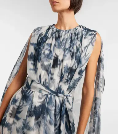 Oscar de la Renta Caped silk gown | Thumbnail 3