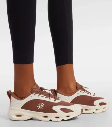 Loewe x On Cloudsolo running shoes | Thumbnail 5
