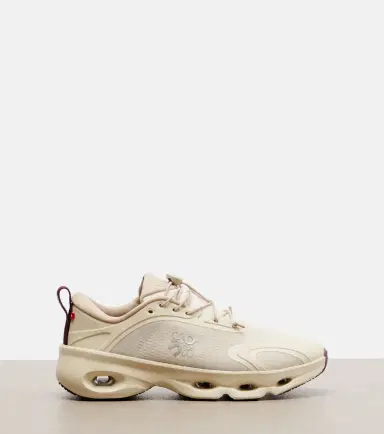 Loewe x On Cloudsolo running shoes | Thumbnail 4 Loewe x On Cloudsolo running shoes | Thumbnail 4