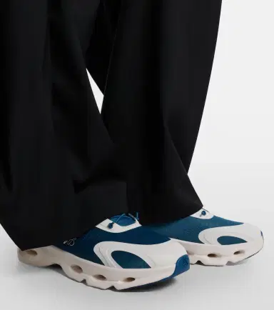 Loewe x On Cloudsolo running shoes | Thumbnail 5