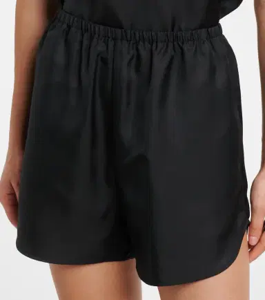 Loulou de Saison Cabo silk satin shorts | Thumbnail 4