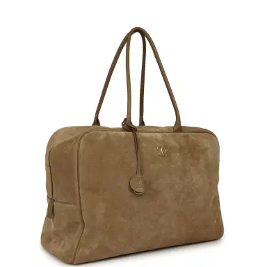 Chanel Chanel Maxi "Perfect Bowling" Bag Dark Beige Suede Gold Hardware | Thumbnail 2 Chanel Chanel Maxi "Perfect Bowling" Bag Dark Beige Suede Gold Hardware | Thumbnail 2