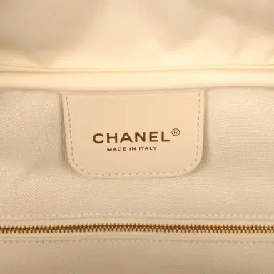 Chanel Chanel Maxi "Perfect Bowling" Bag Dark Beige Suede Gold Hardware | Thumbnail 9 Chanel Chanel Maxi "Perfect Bowling" Bag Dark Beige Suede Gold Hardware | Thumbnail 9