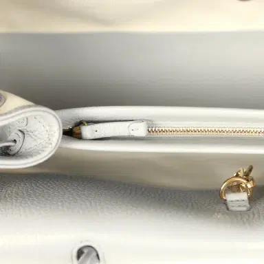 Chanel Chanel Small "Urban Essential" East West Shopping Tote Light Grey Caviar Gold Hardware | Thumbnail 8
