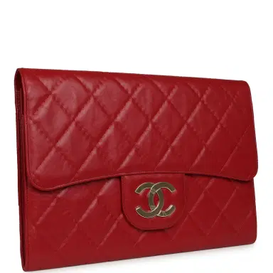 Chanel Chanel XXL CC Clutch Red Shiny Crumpled Calfskin Gold Hardware | Thumbnail 2 Chanel Chanel XXL CC Clutch Red Shiny Crumpled Calfskin Gold Hardware | Thumbnail 2