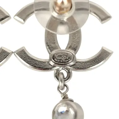 Chanel Pre-owned Chanel Large Crystal CC Pearl Drop Earrings Silver Tone Metal | Thumbnail 5 Chanel Pre-owned Chanel Large Crystal CC Pearl Drop Earrings Silver Tone Metal | Thumbnail 5