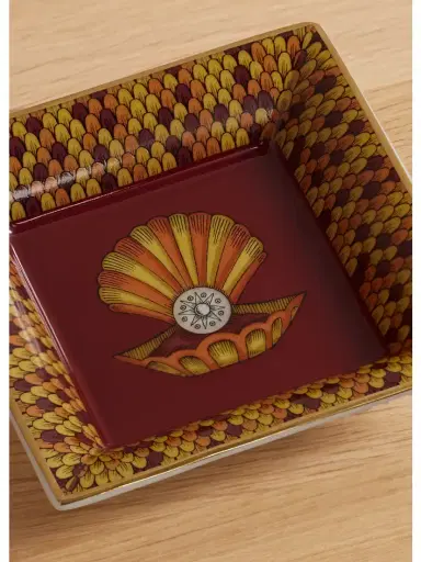 La DoubleJ Gold-plated Porcelain Trinket Tray | Thumbnail 3 La DoubleJ Gold-plated Porcelain Trinket Tray | Thumbnail 3